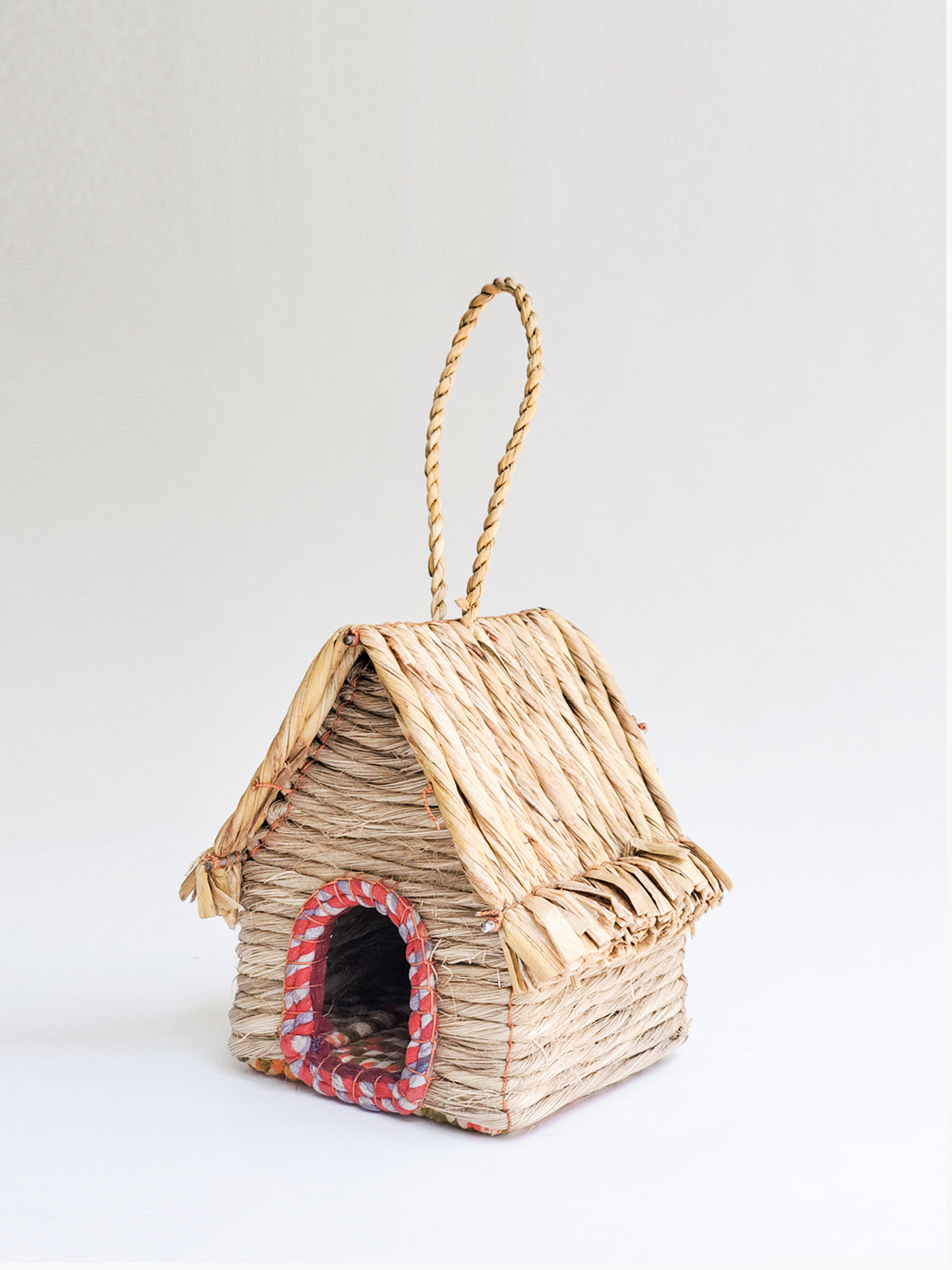 Seagrass & Sari Birdhouse Cabin