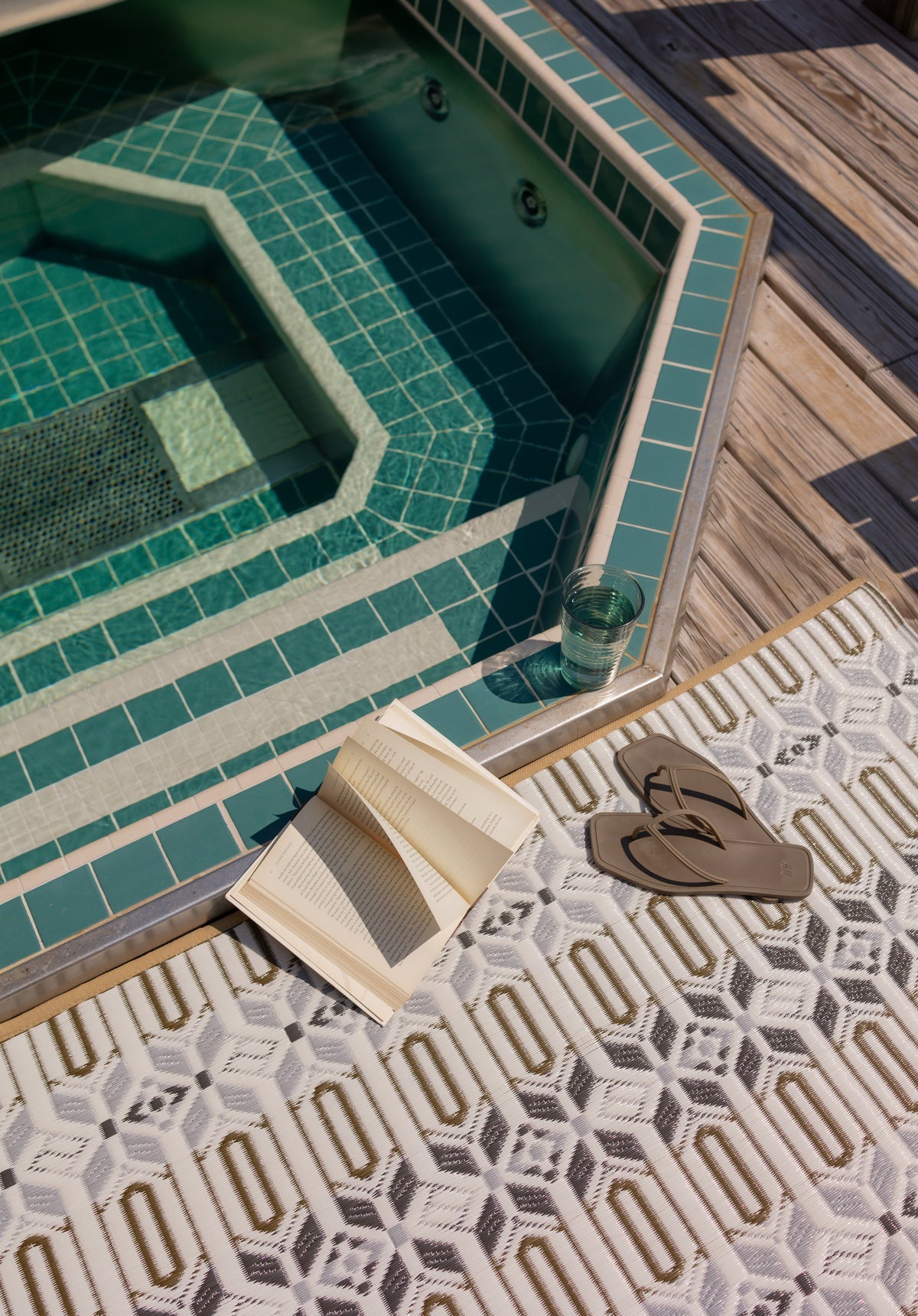 Moroccan Cool Silver Rug