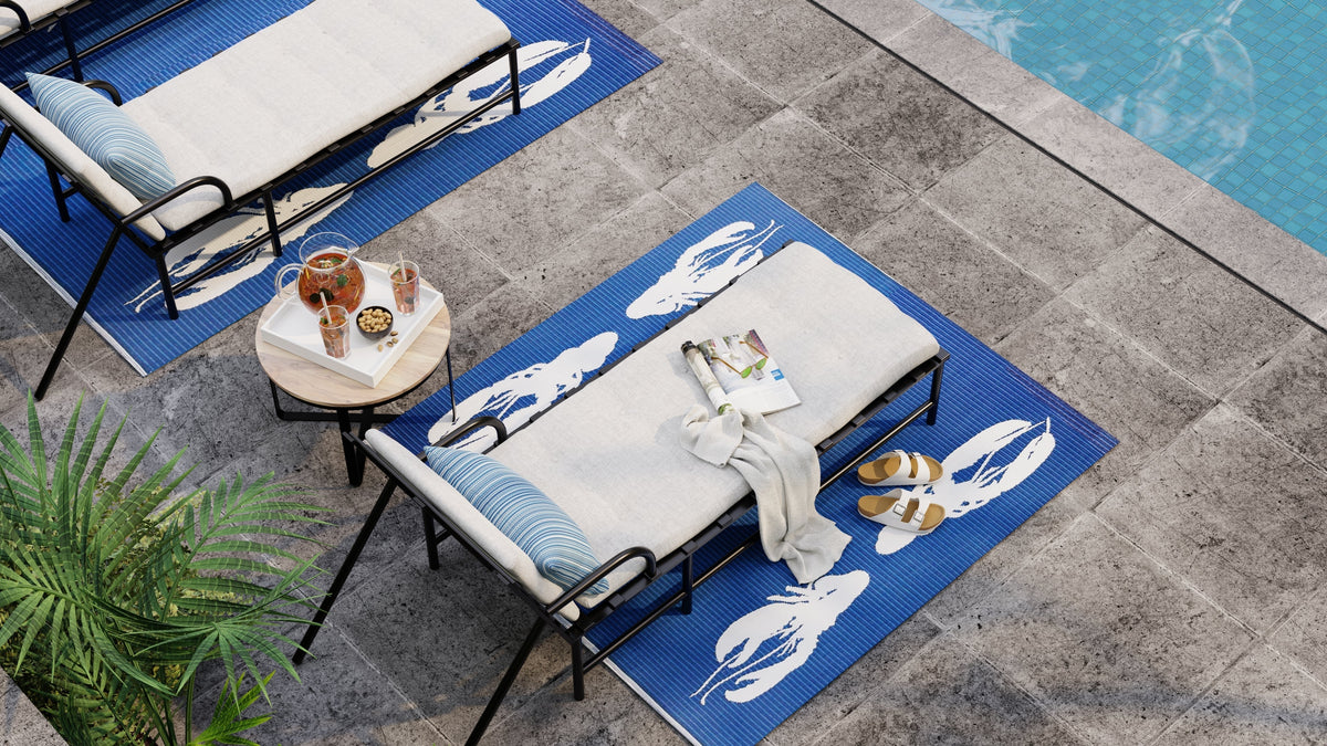 Four Lobster Blue & White Rug