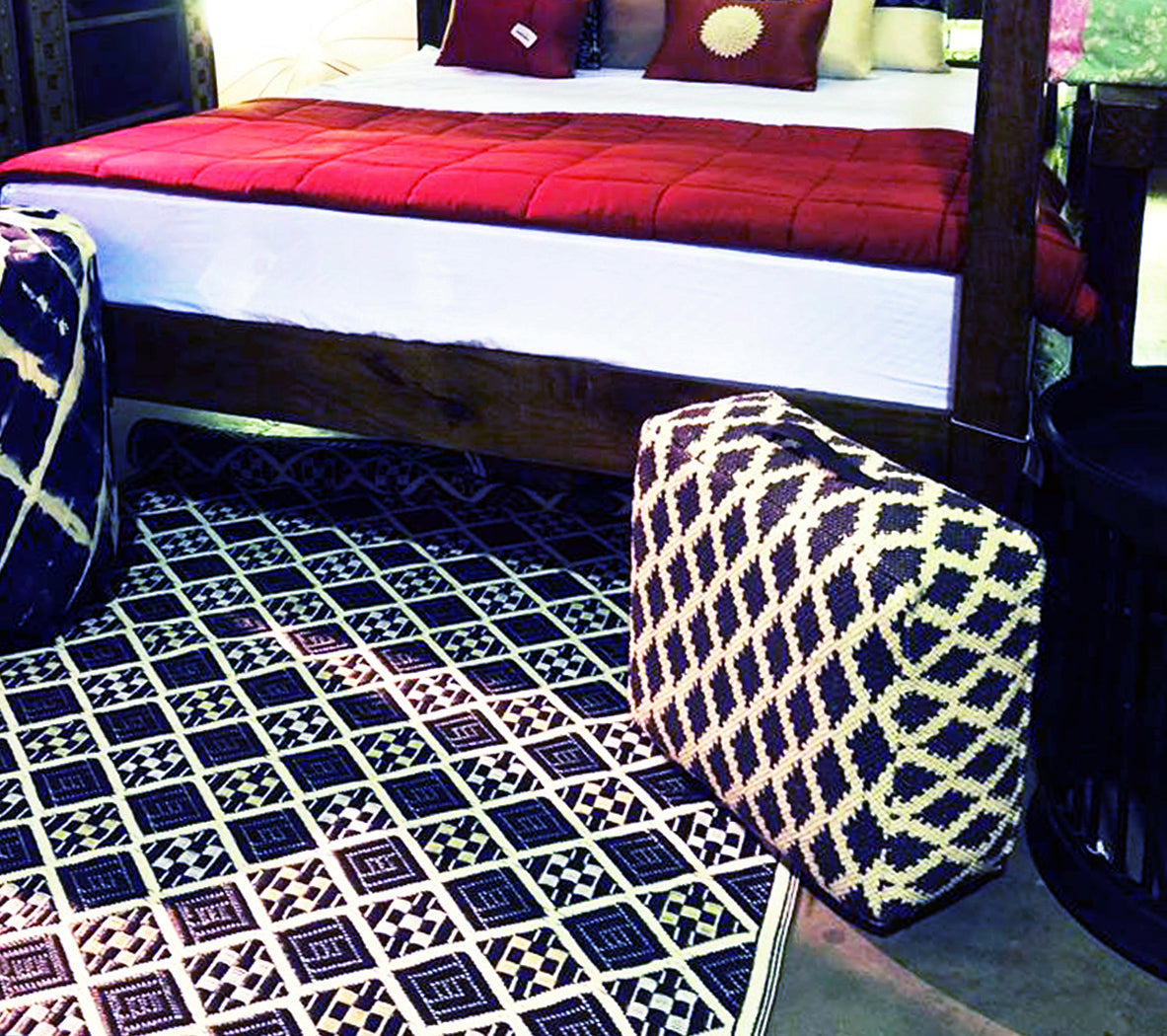 Scotch Black & White Pattern Rug
