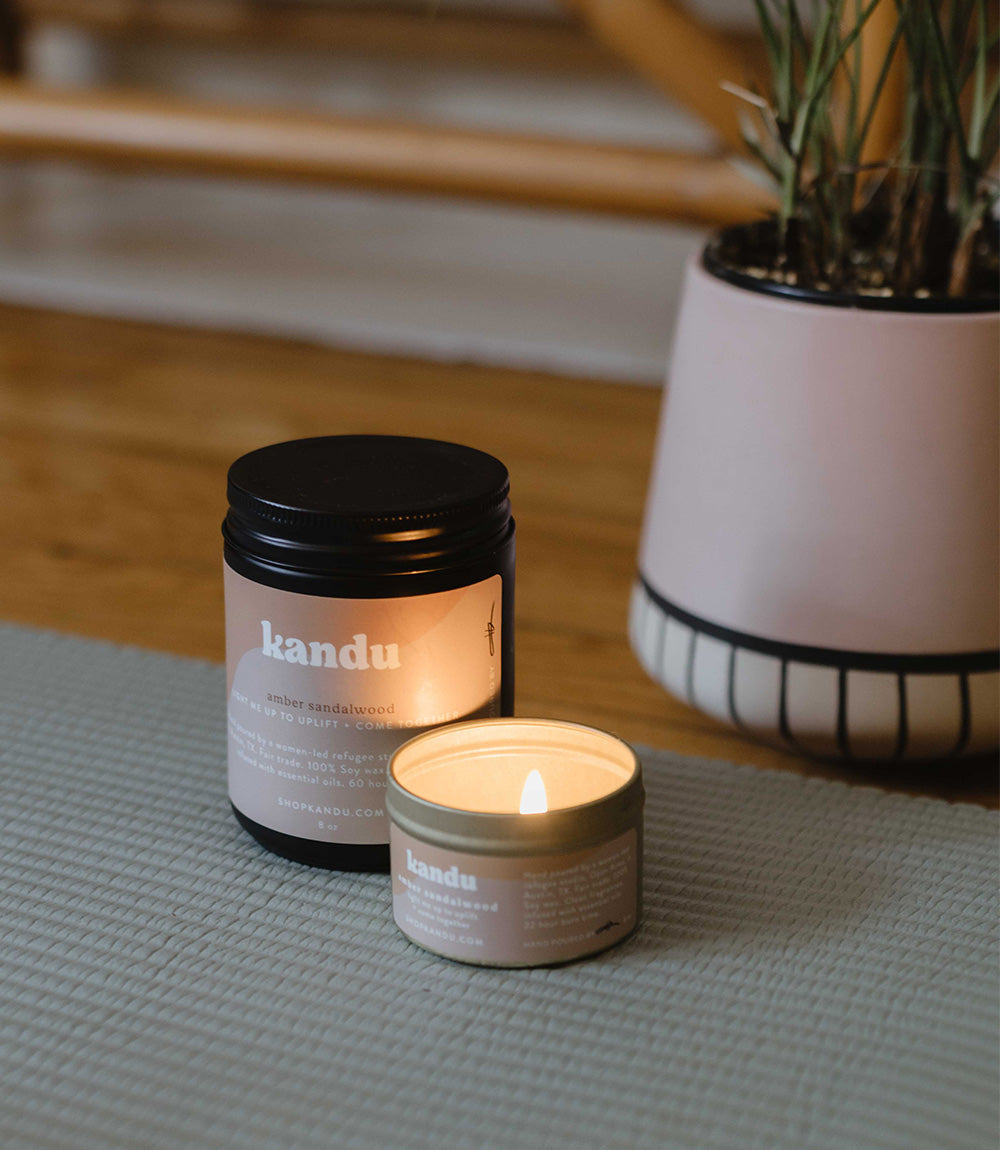 Amber Sandalwood Candle (3 oz)