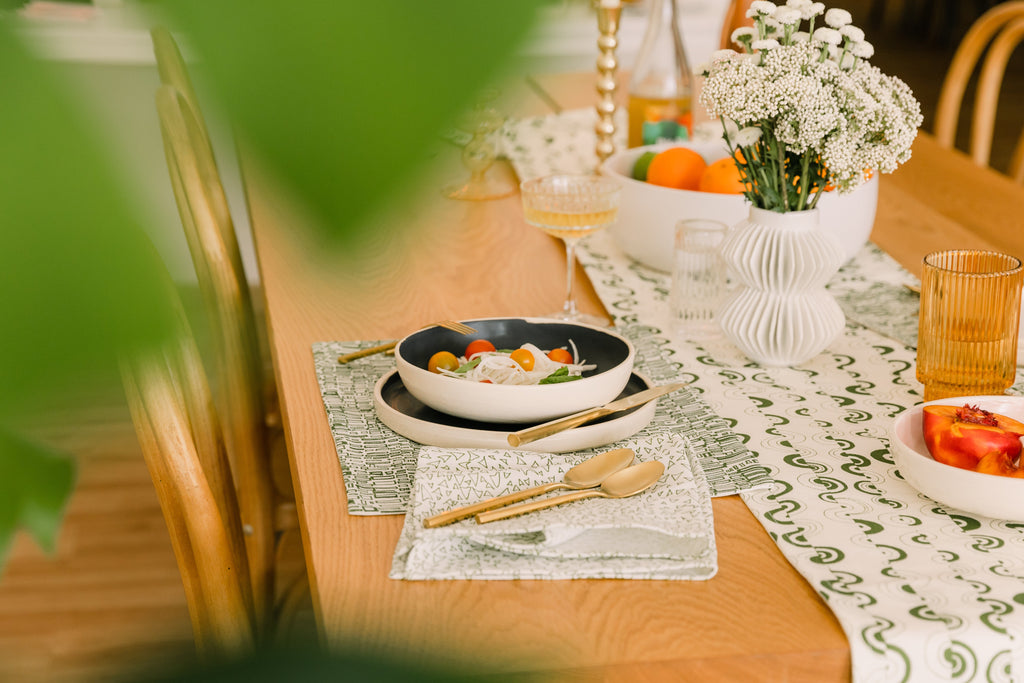 Pair of Napkins - Basilone in Cereus