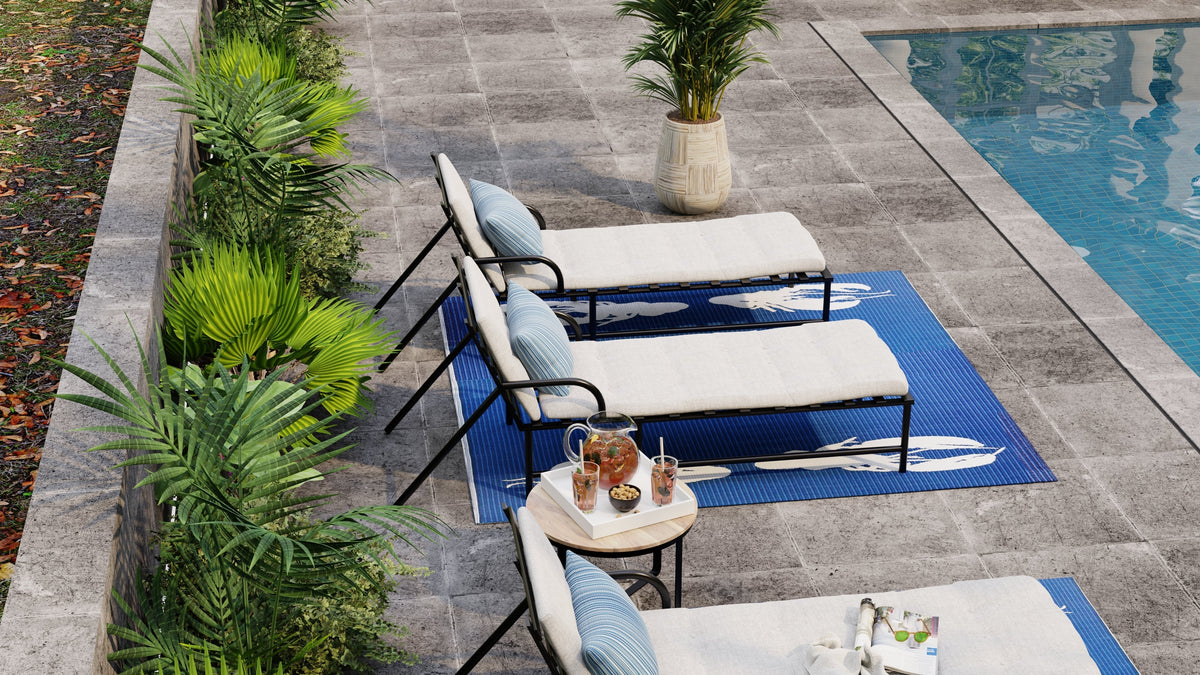 Four Lobster Blue & White Rug