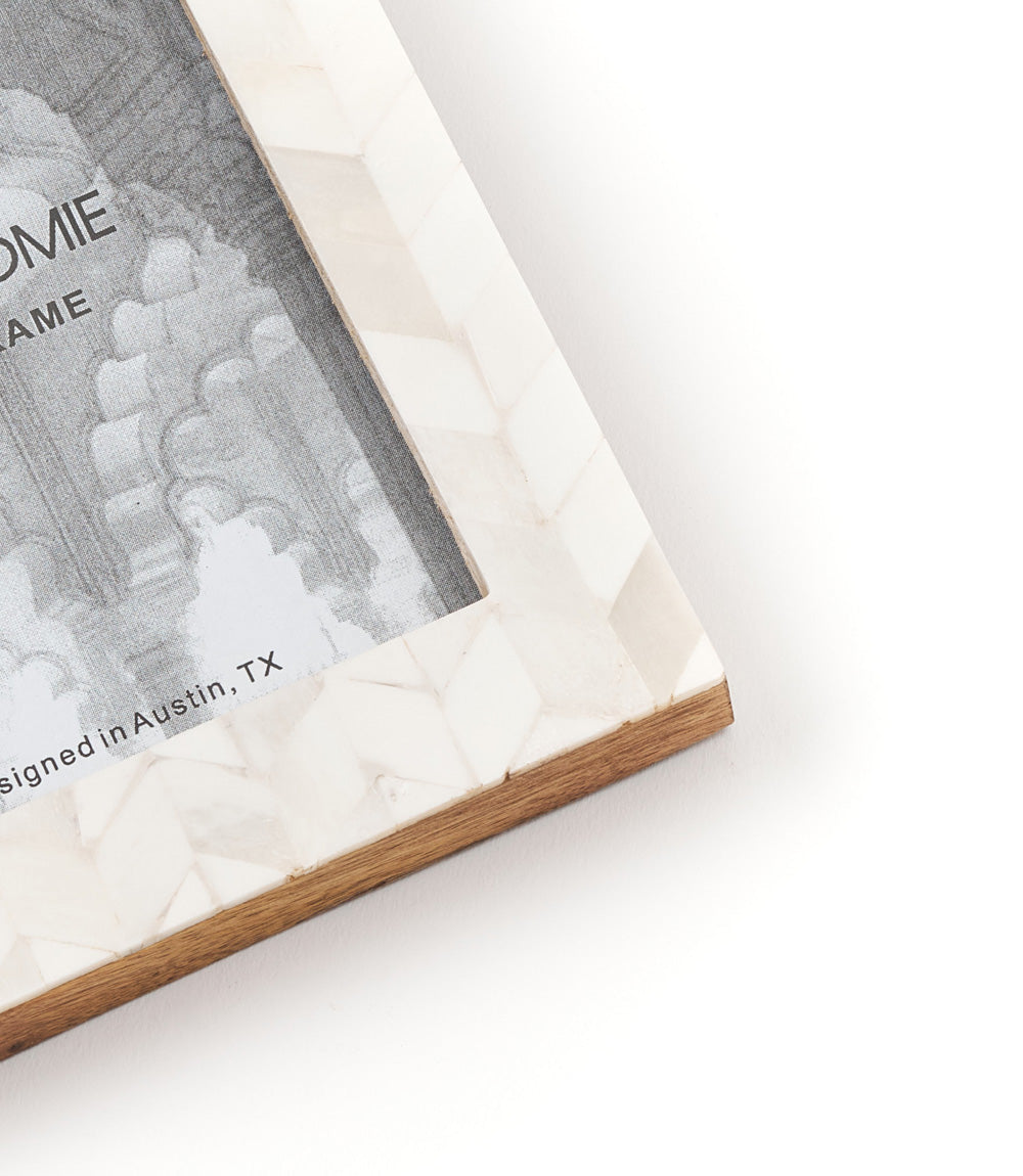 Artemis Double Handcrafted Bone Picture Frame (4x6)