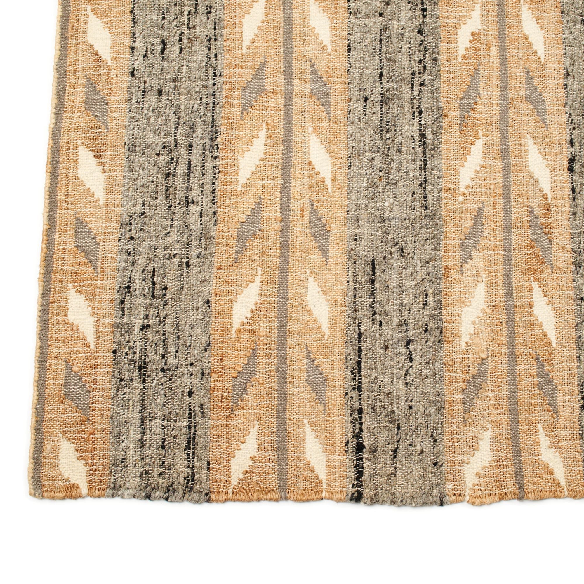 Uneven Arrows Hand Woven Wool Jute Rug - Earthy Hues