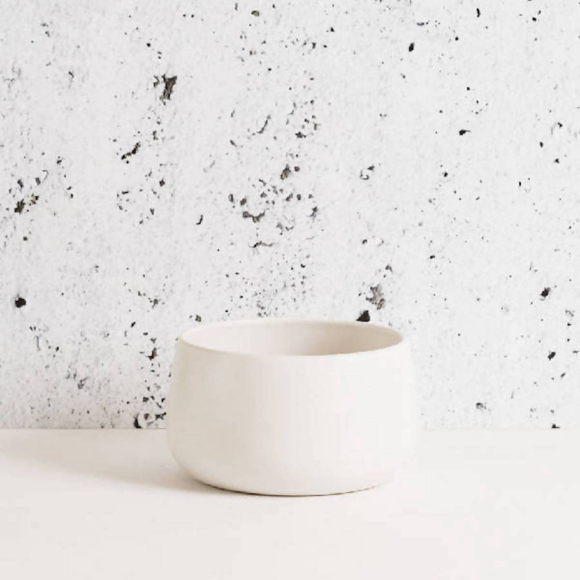 Ewa Stoneware Serving Bowl (68oz)