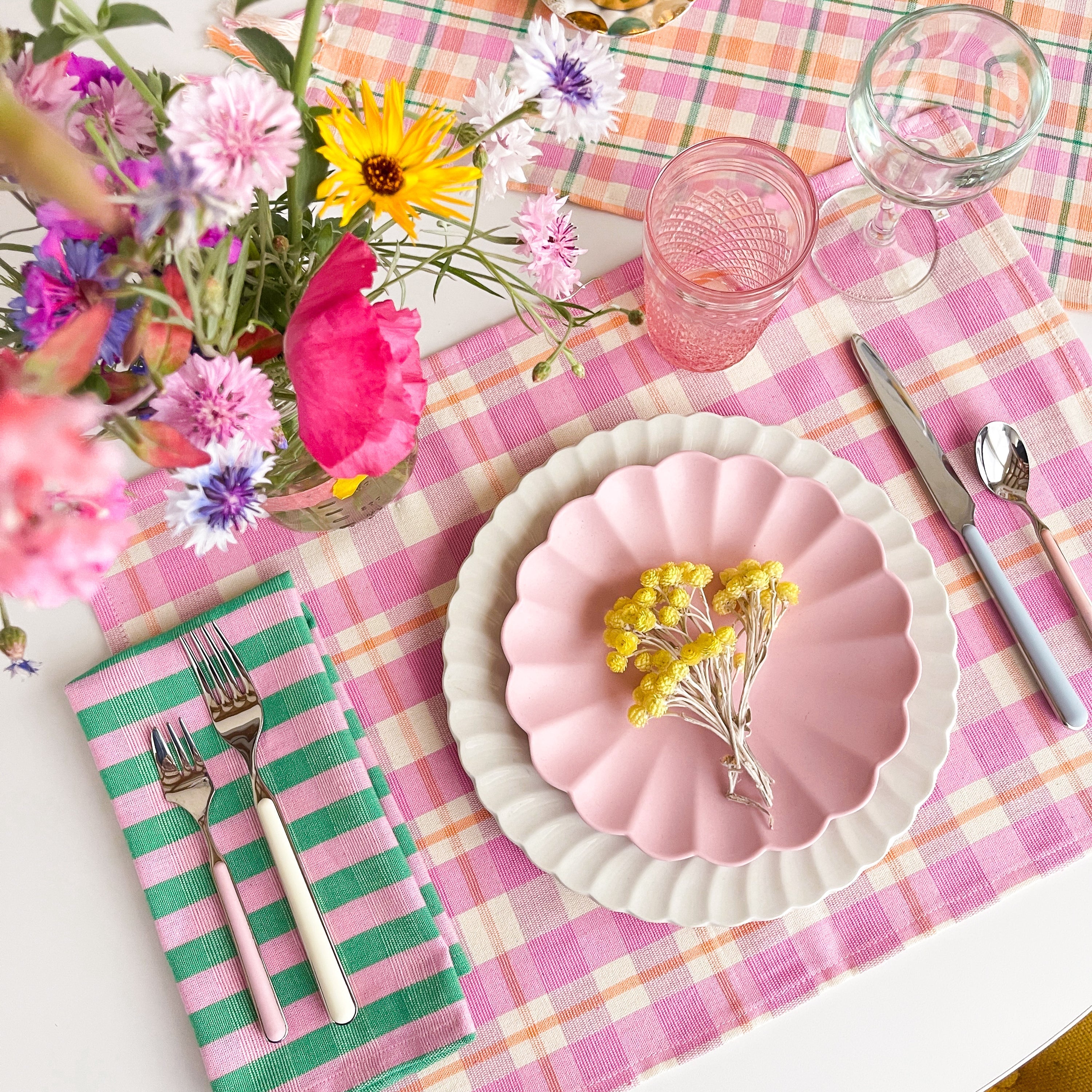 Archive NY Abigail Plaid Placemat - Bubblegum