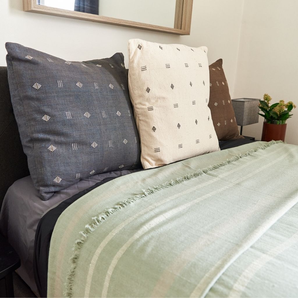 Nira Hand Spun Organic Cotton Handloom Pillow