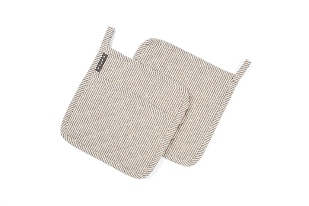 Quilted Potholders (Set of 2)