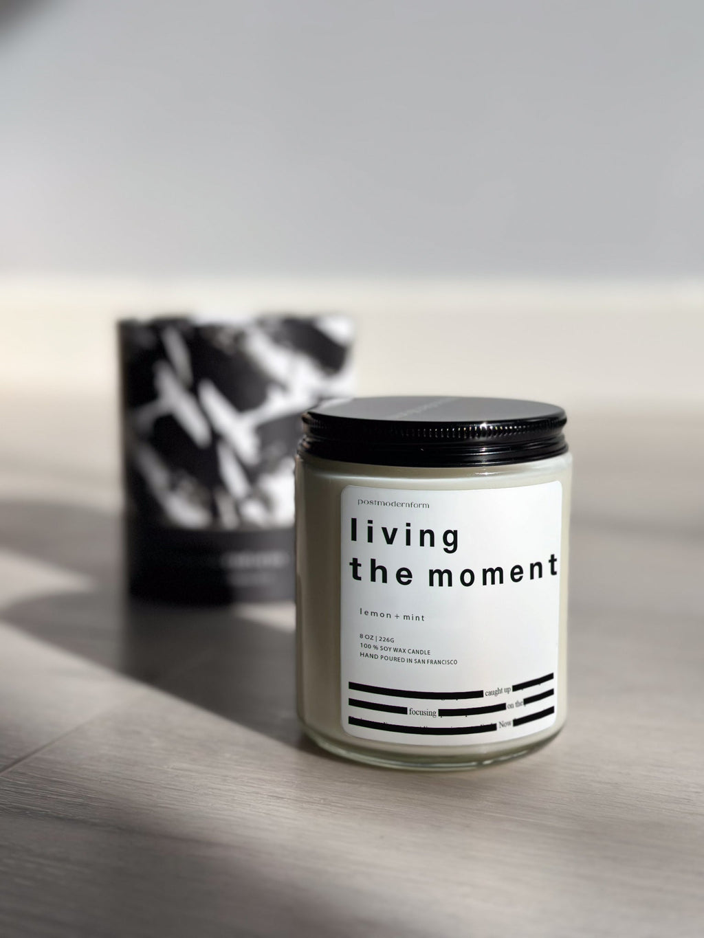'Living the Moment' Candle - Lemon & Mint