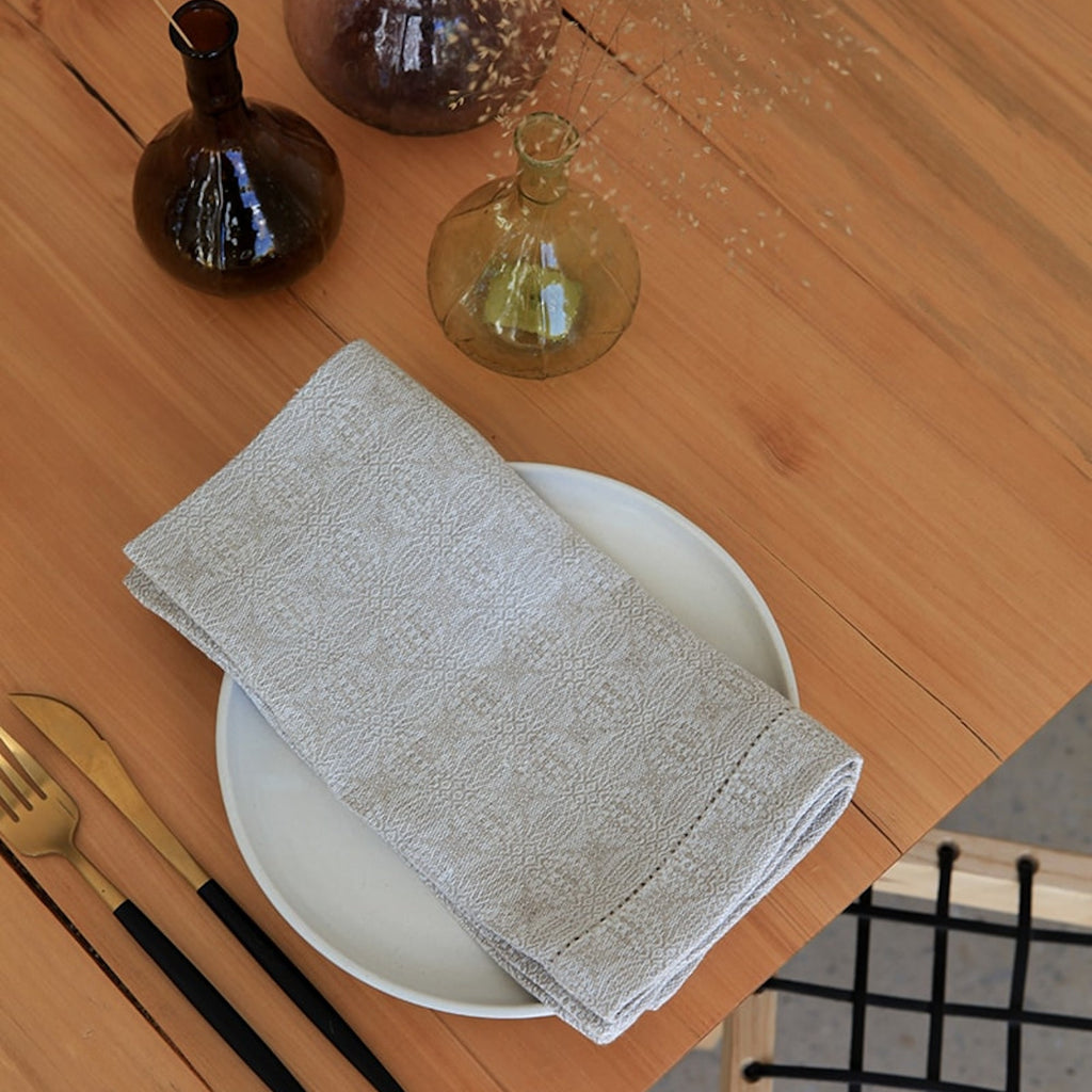 Cloverleaf Napkins - Natural