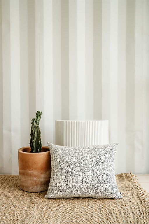 Palizada in Albatross Pillow (16" x 20")