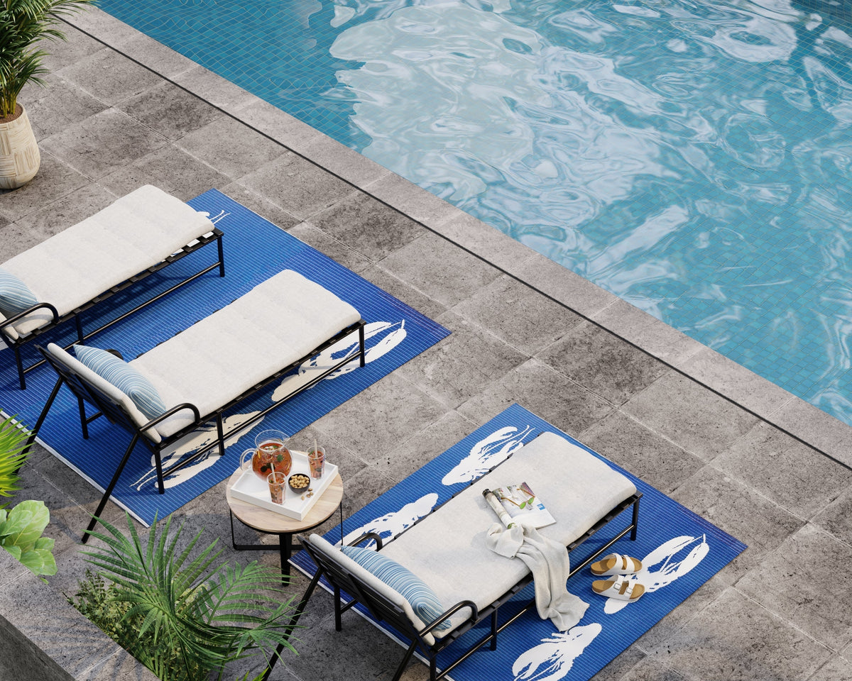 Four Lobster Blue & White Rug