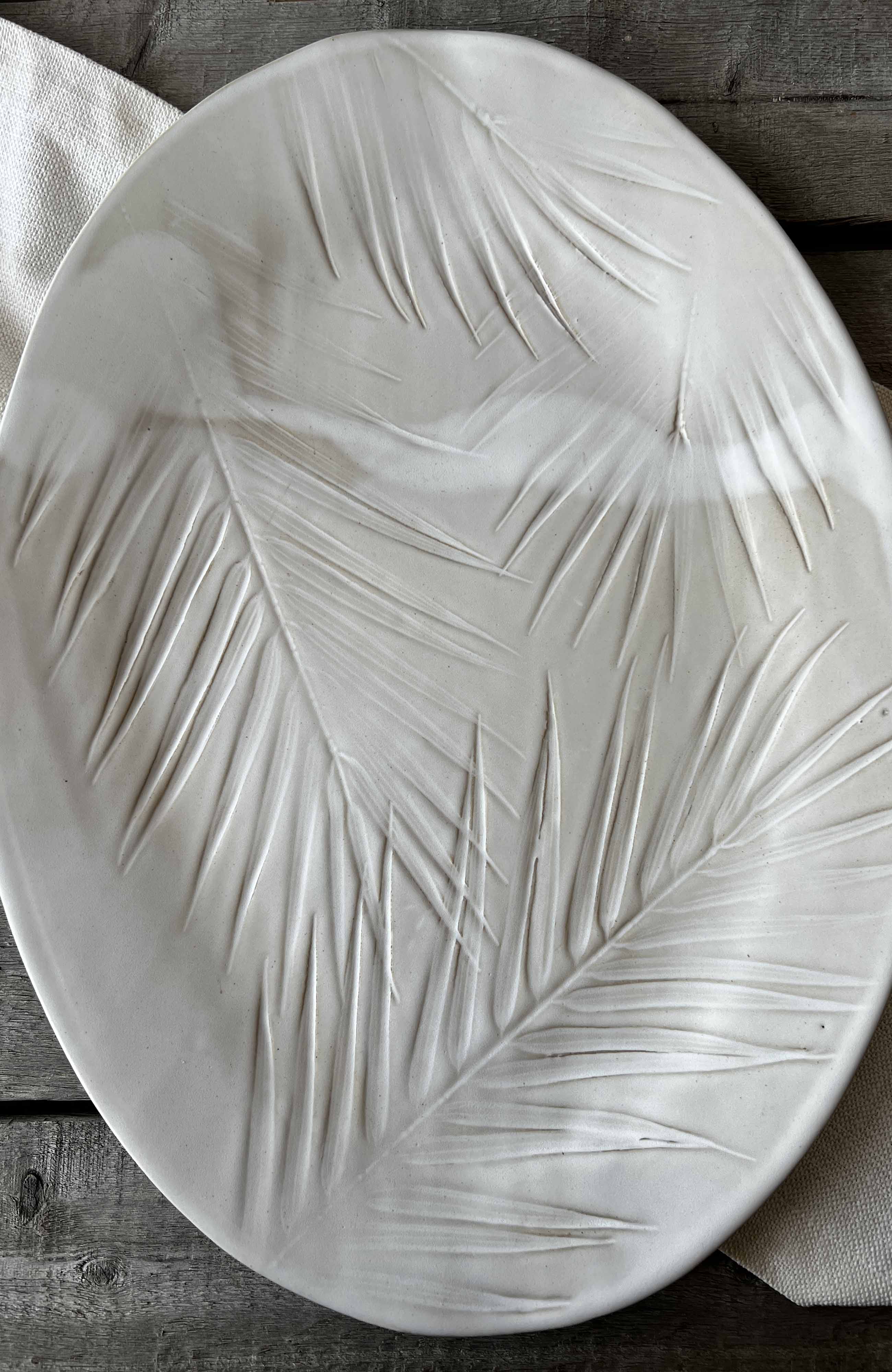 Sandalwood Fern Statement Platter