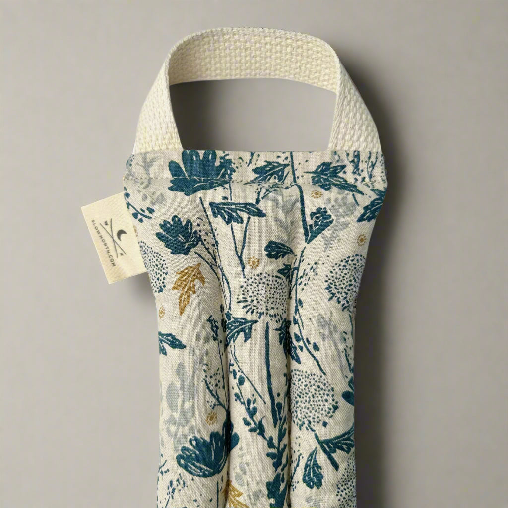 Wander Field Neck Wrap