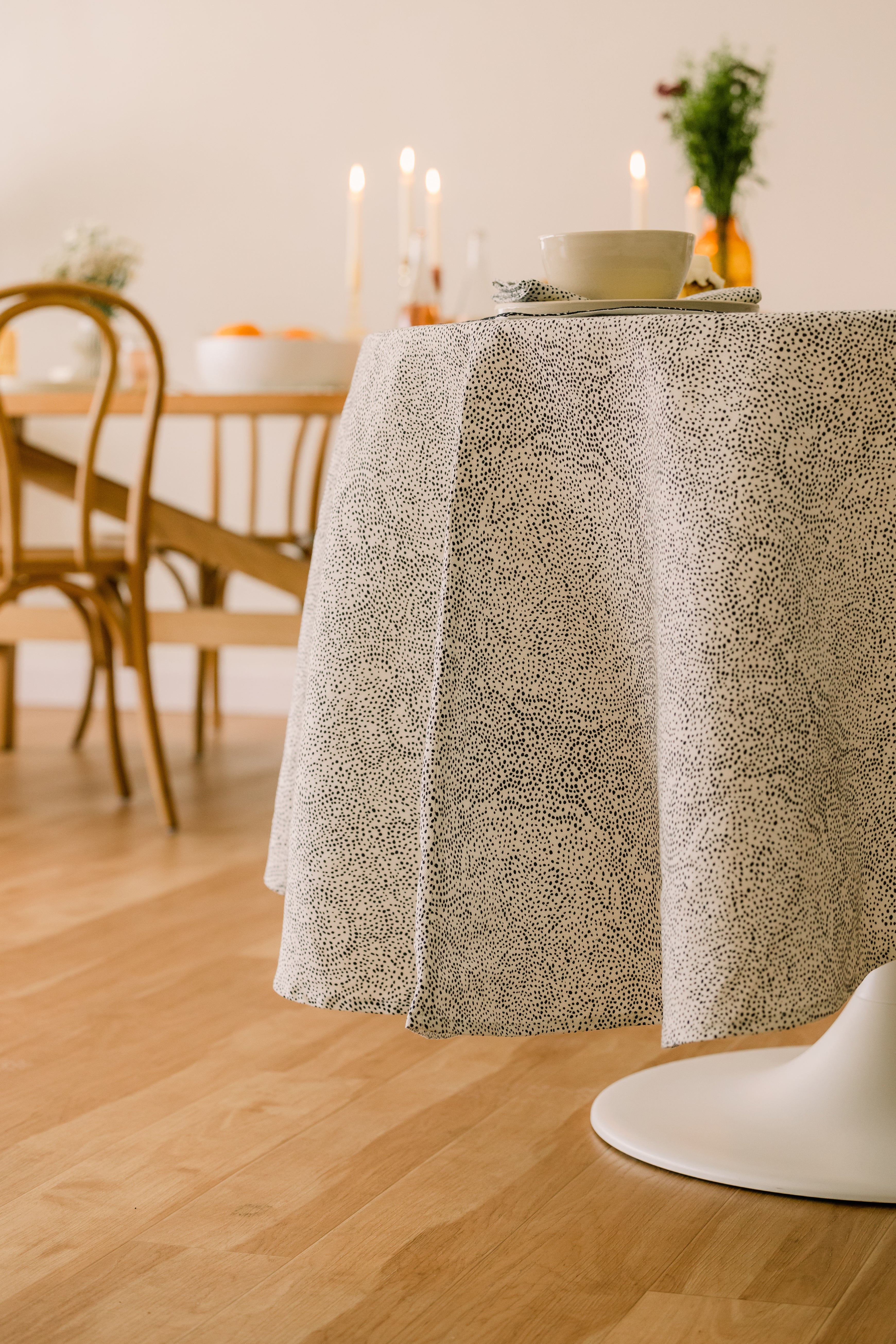 Palizada in Albatross Round Tablecloth (70" x 70")