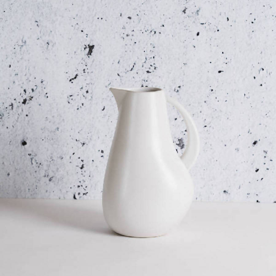 Kuduo Stoneware Pitcher (64oz)