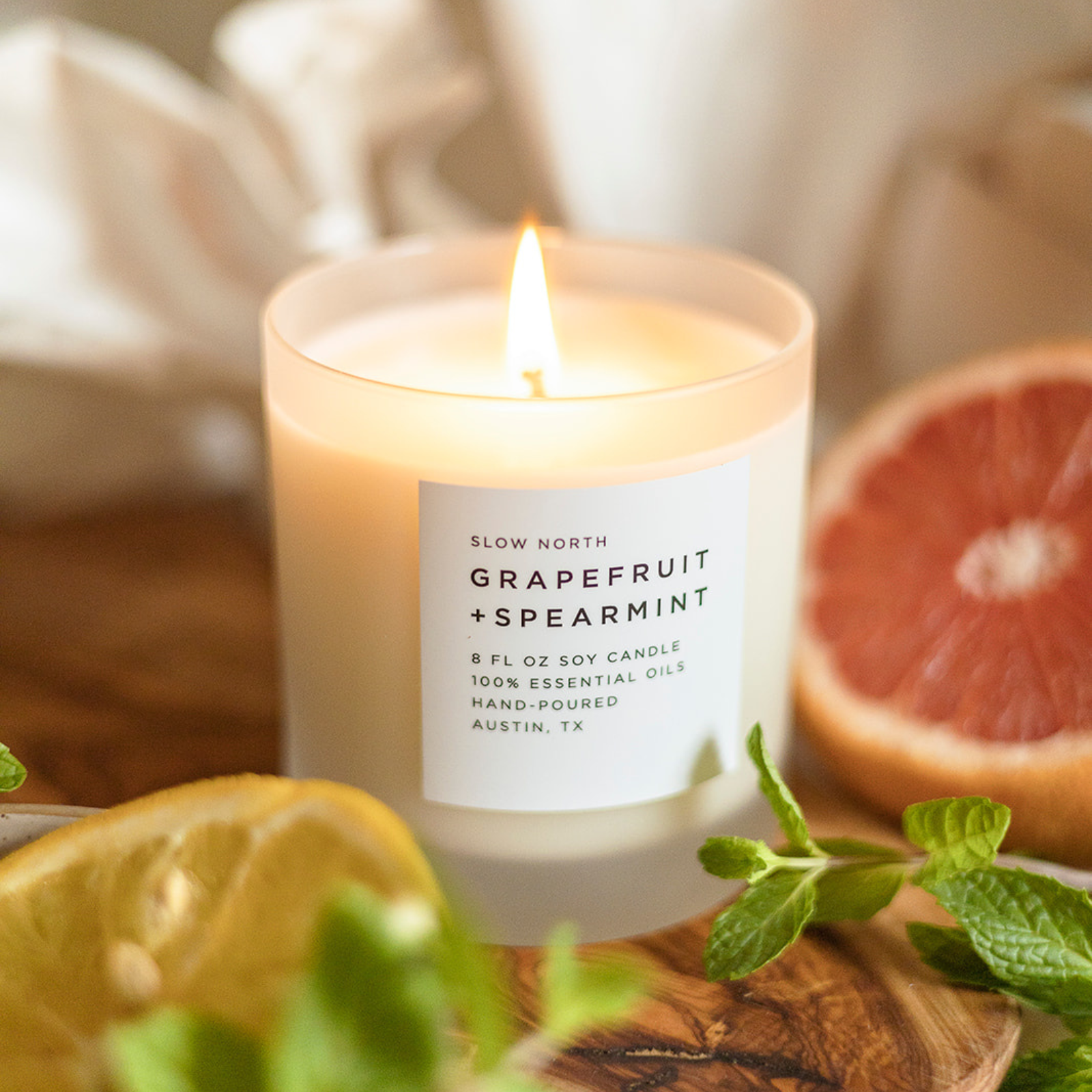 Grapefruit & Spearmint Signature Candle