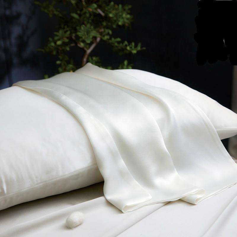 Lightest Ivory Silk Pillowcase with Envelope Closure (King)