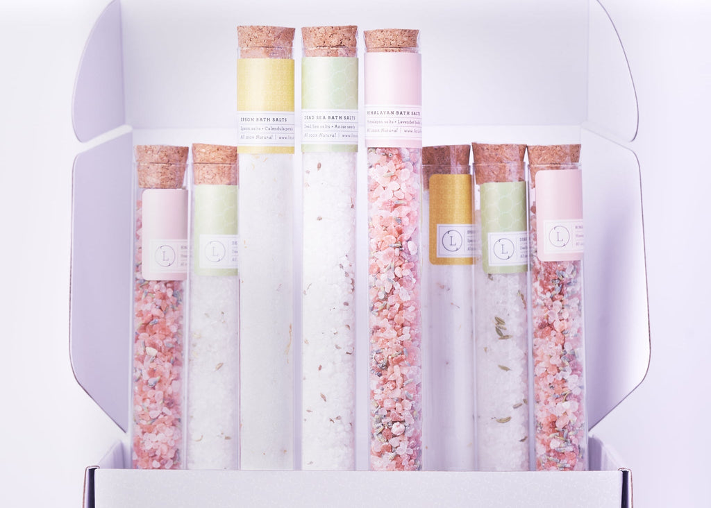 Luxurious Natural Bath Salts Gift Set (8 Glass Tubes)