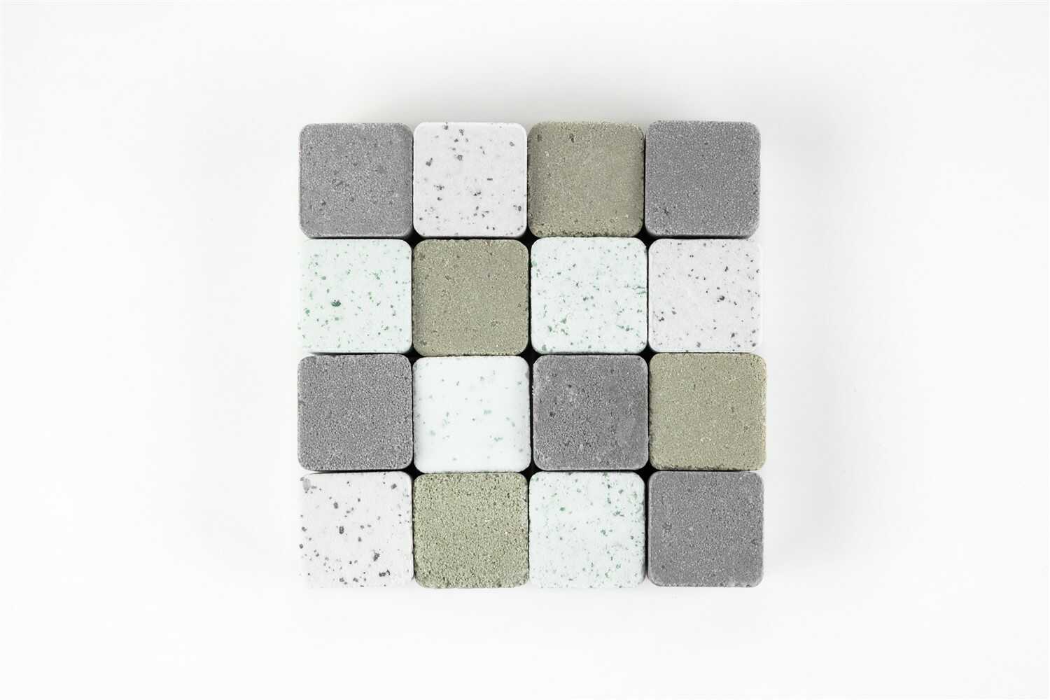 Earthy Shower Steamers Gift Box for Men & Women (Set of 12)