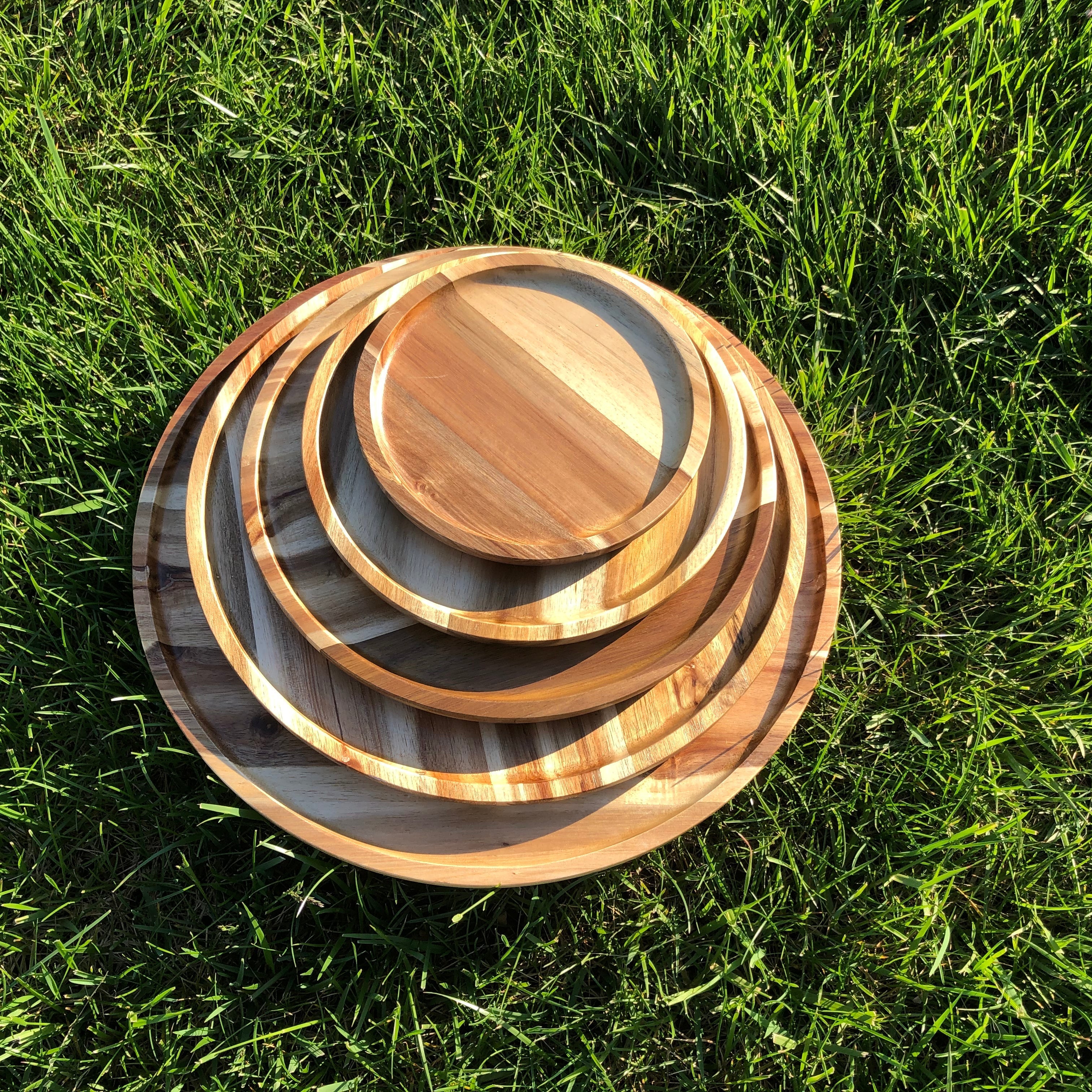 Zavis Green Acacia Wood Round Stackable Plate / Platter (Set fo 3)