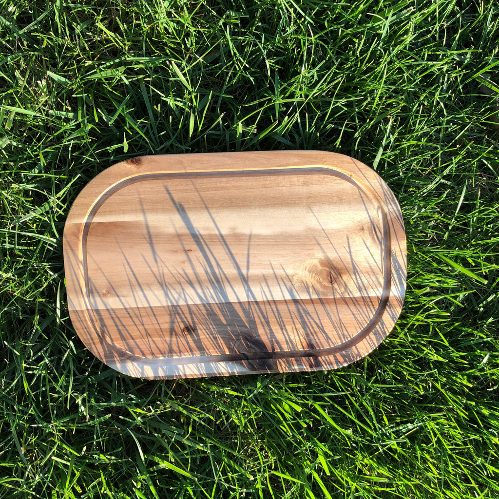 Zavis Green Acacia Wood Serving Rounded Cutting Board With Juice Groove