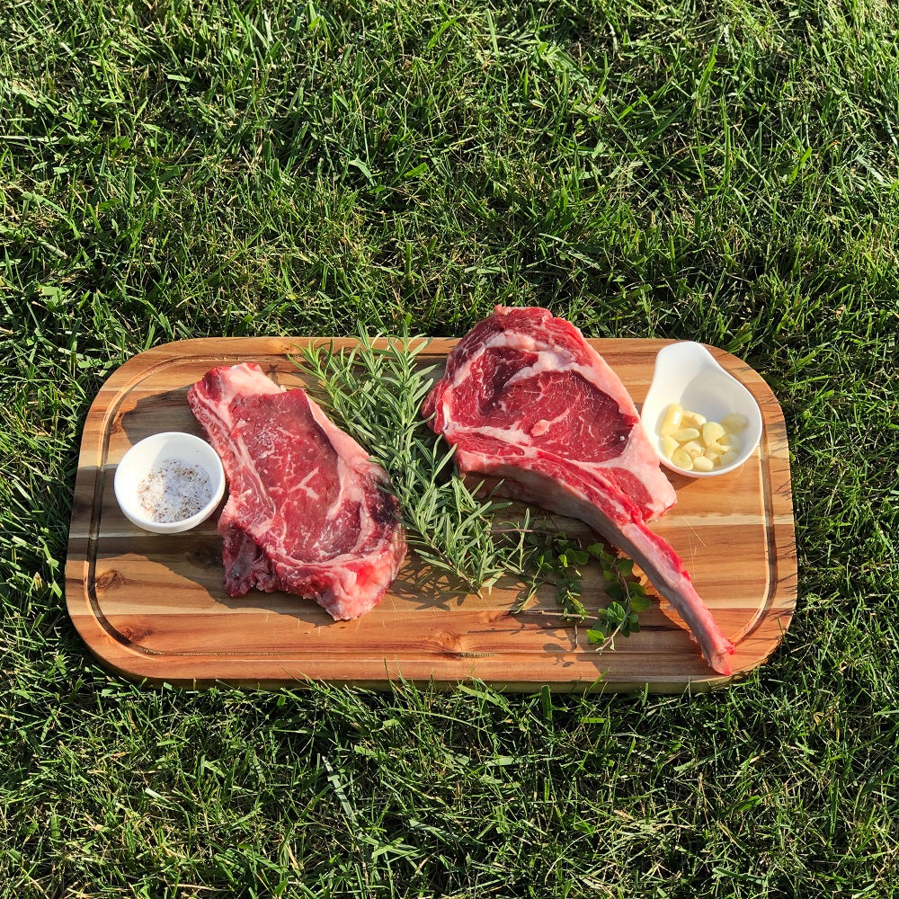 Zavis Green Acacia Wood Serving Rounded Cutting Board With Juice Groove (Set of 3)