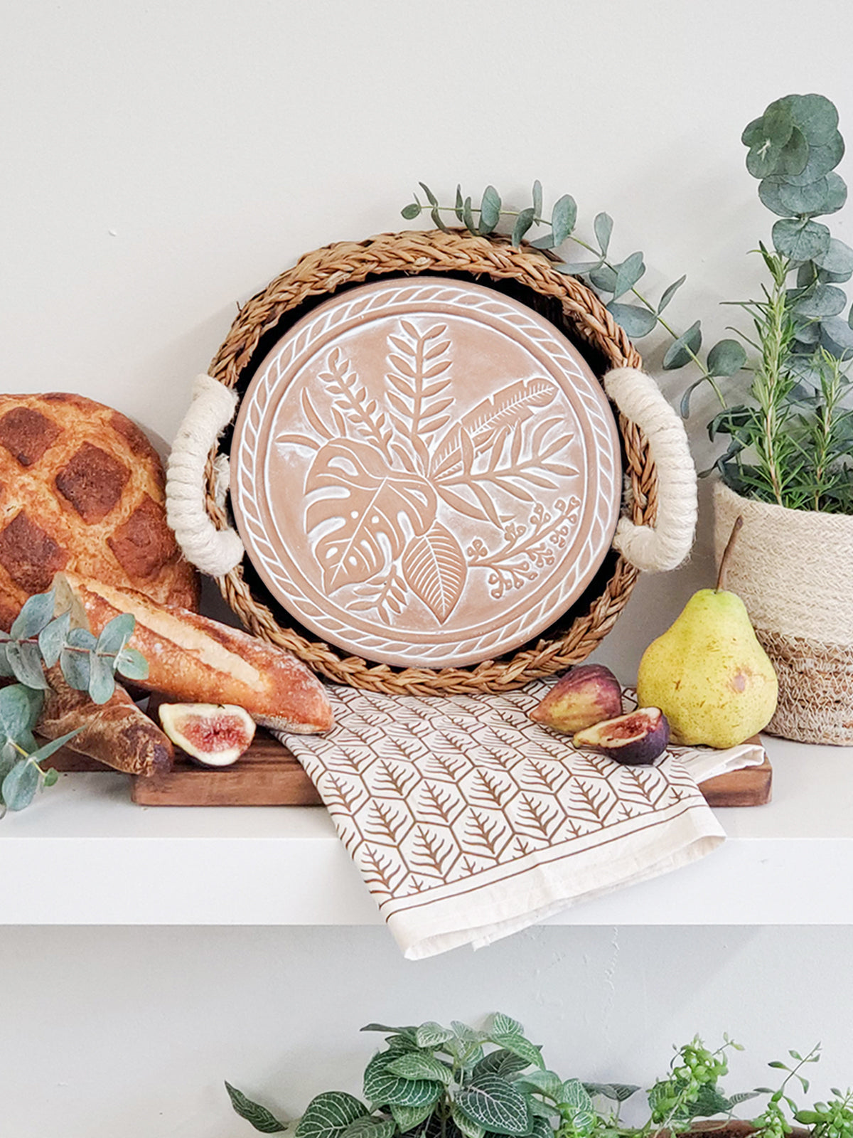 Bread Warmer & Basket Gift Set with Tea Towel - Plant Round
