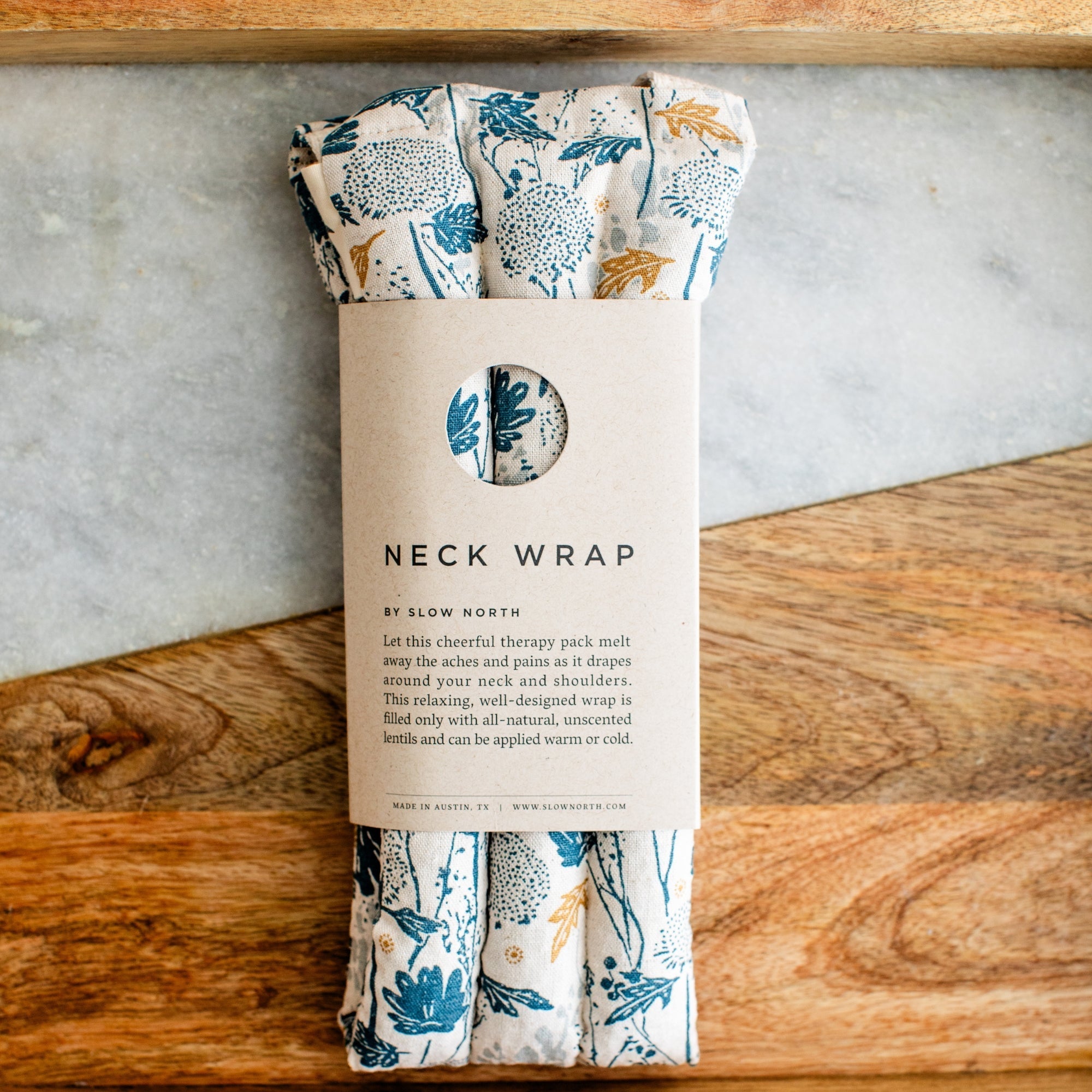 Wander Field Neck Wrap