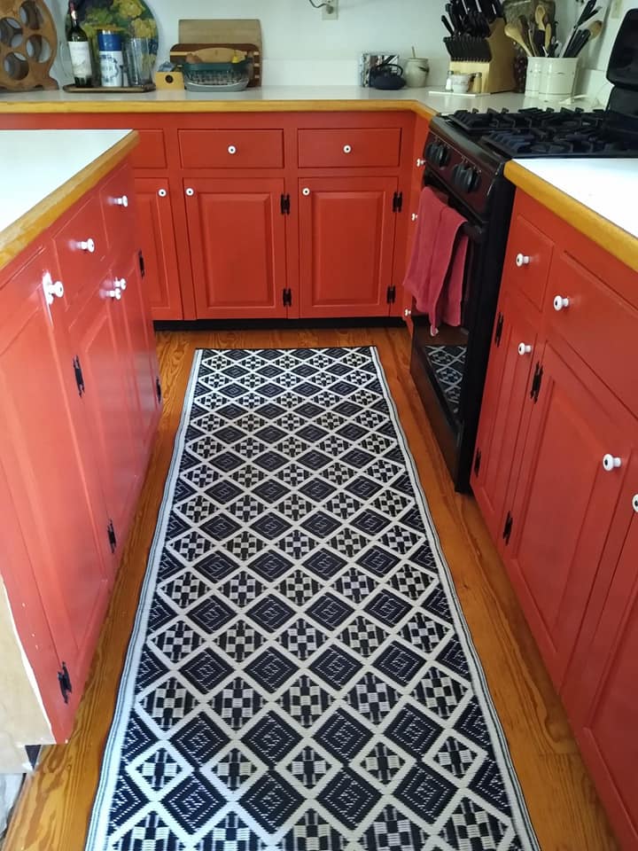 Scotch Black & White Pattern Rug