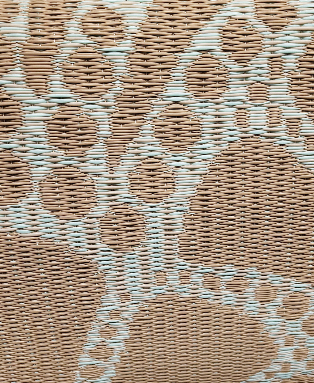 Scallop Cool Aqua Rug