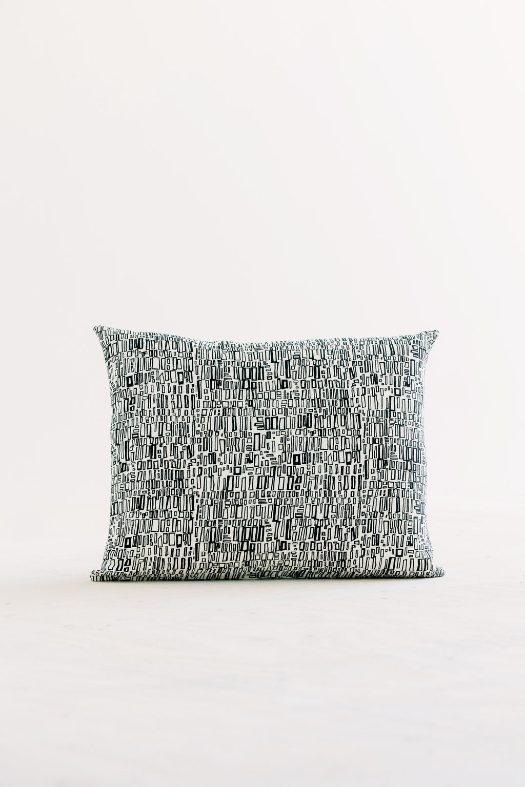 Leucadia in Albatross Pillow (16" x 20")