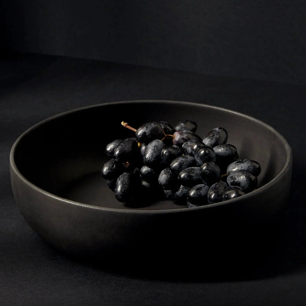 Shallow Stoneware Serving Bowl (60 oz)