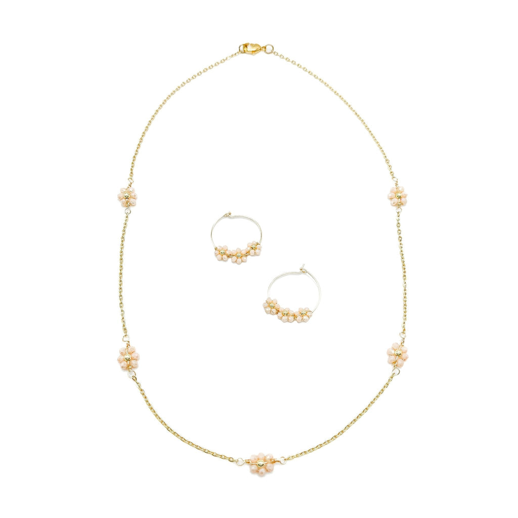 Daisy Gold Earrings