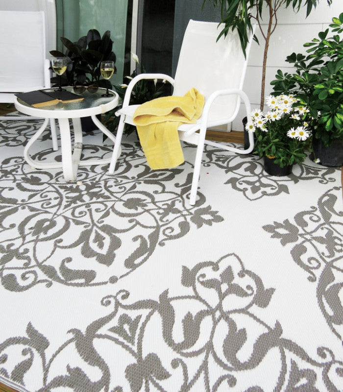 New Wrought Iron Cool Silver Rug