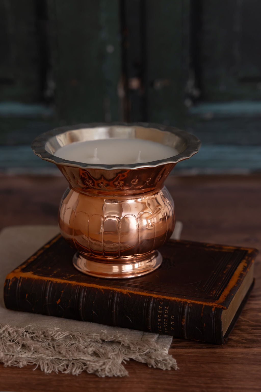 Vintage French Inspired Peach Sangria Candle