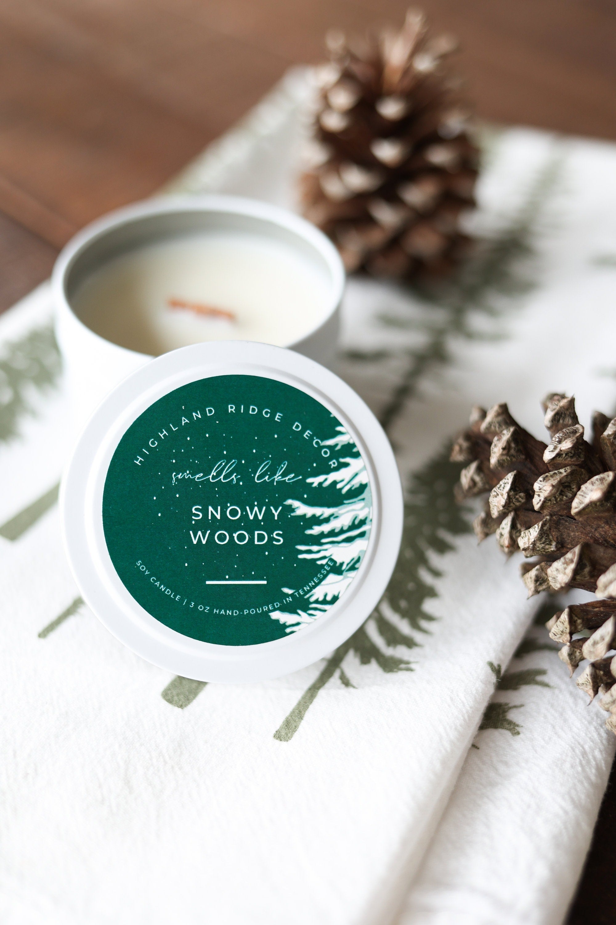 'Snowy Woods' Tin Candle