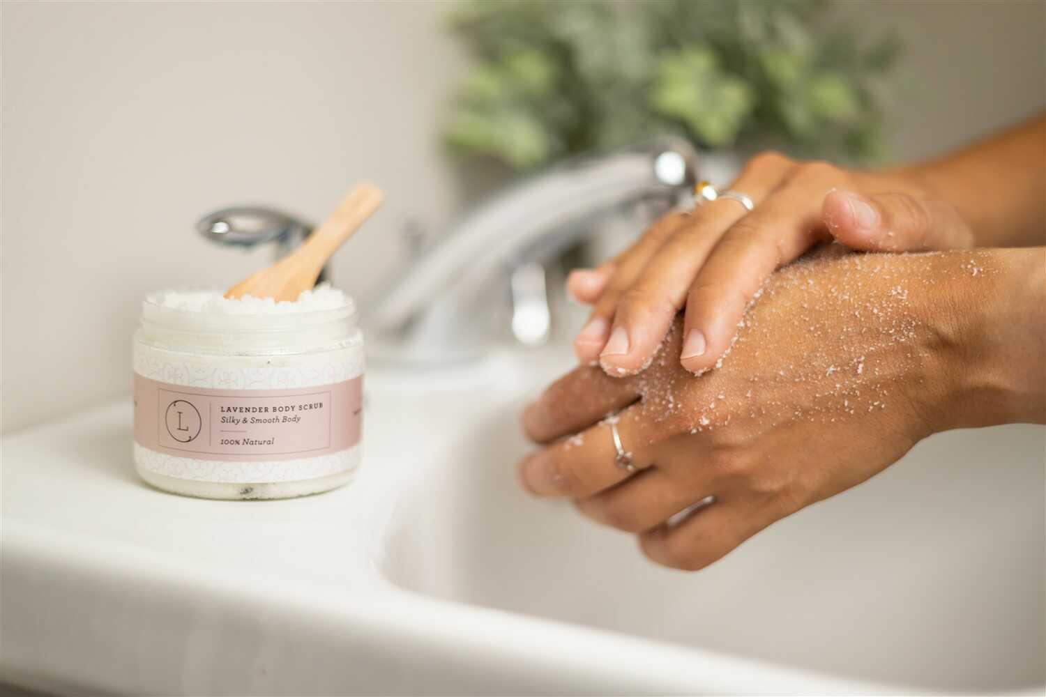 Natural Lavender Body Salt Scrub
