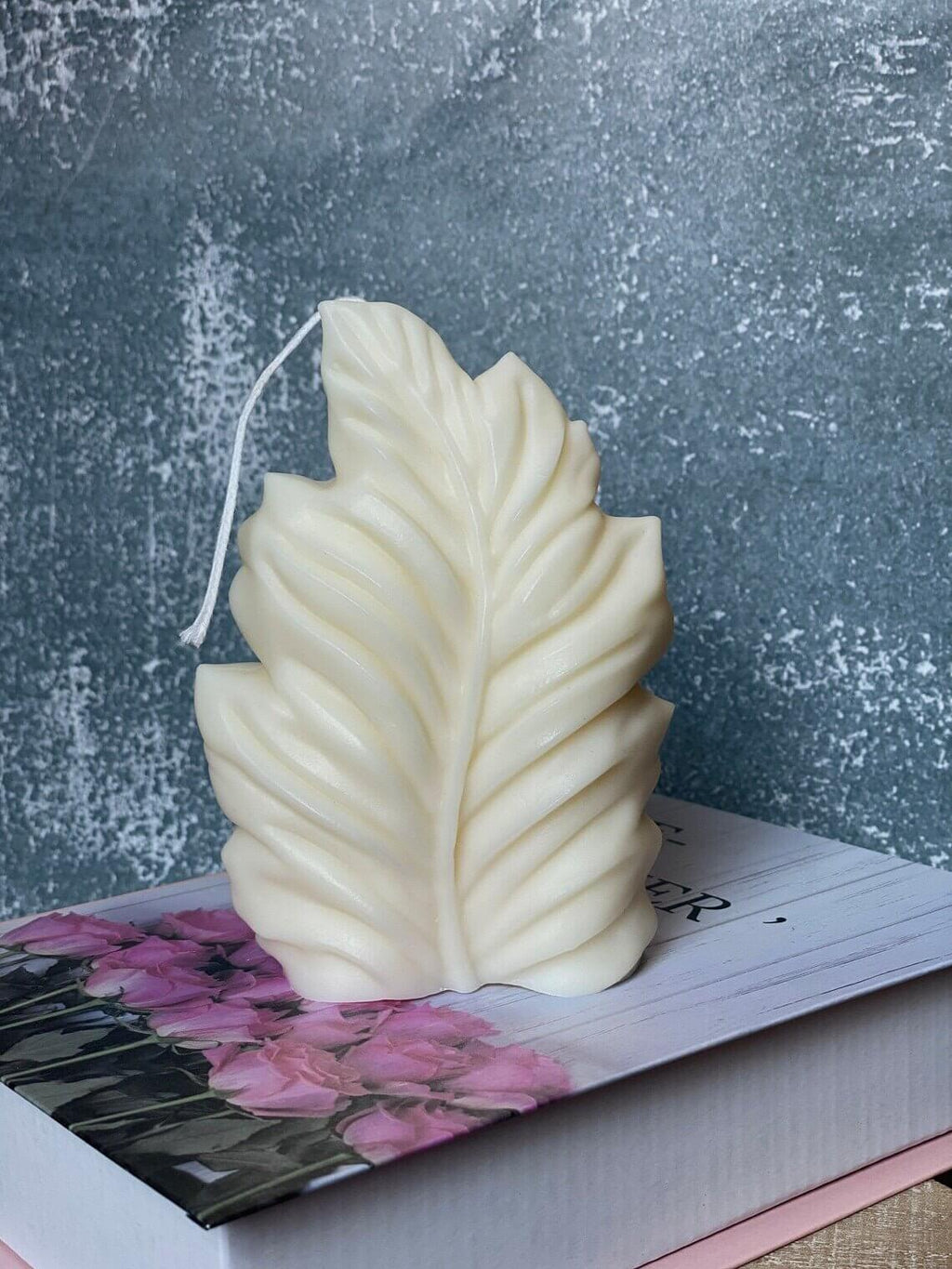 Feather Candle