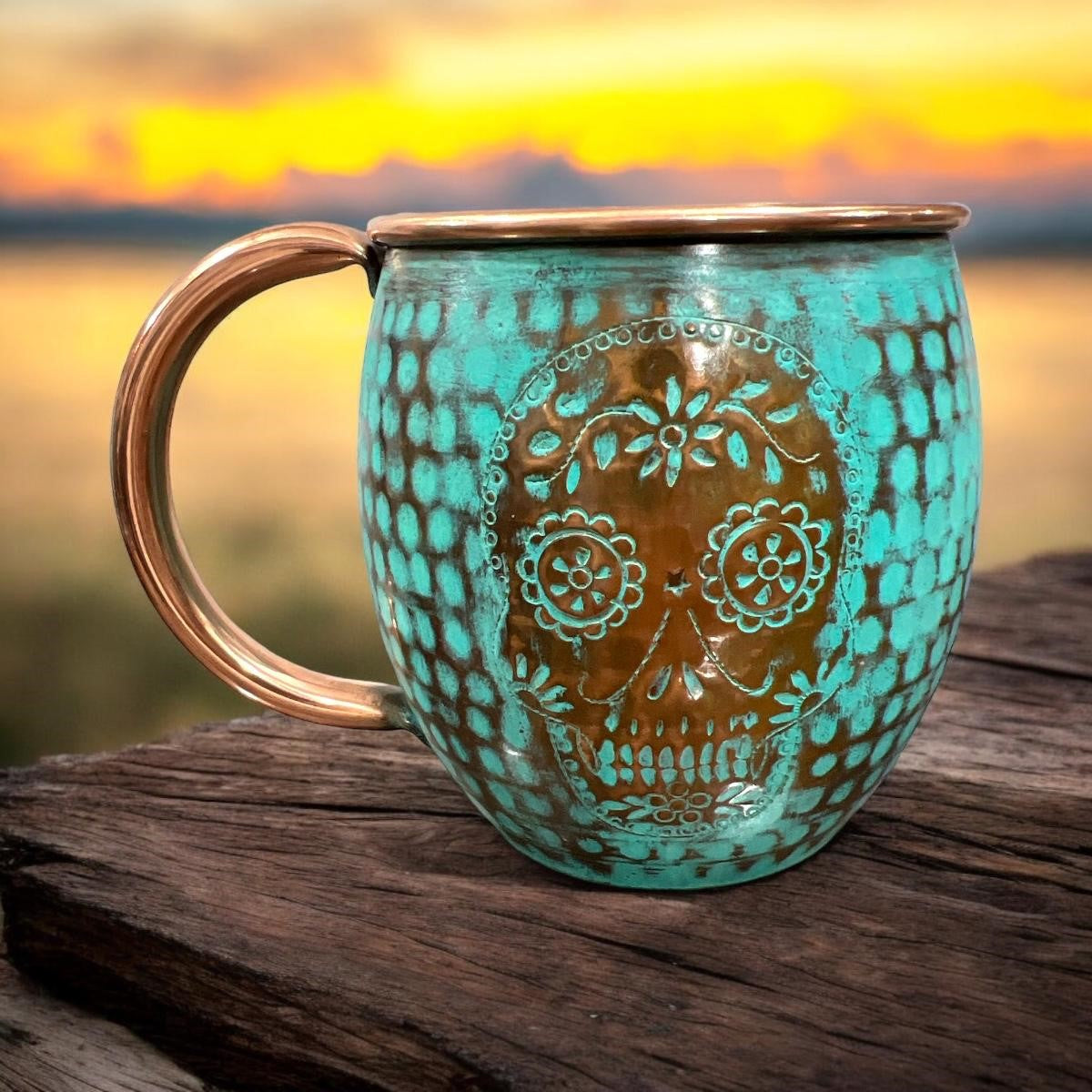 Set of Two Copper Barrel Mugs with Chiselled Skull (Day of the Dead) - Hammered and Turquoise Patina